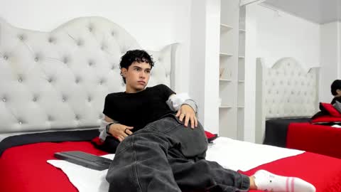 Aiden  online show from February 24, 3:09 pm