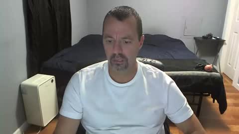 Snapshot of airbornelunsford39 chatting on October 20, 11:19 pm Daddy online show from October 20, 11:19 pm