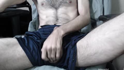 Leo  Airborn  Sir  Daddy online show from January 9, 7:52 am