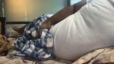 BigHairyGuy online show from December 12, 9:51 am