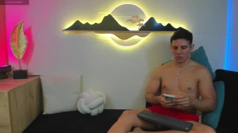 Al Fox  Miko Fortuni  online show from January 24, 1:24 am