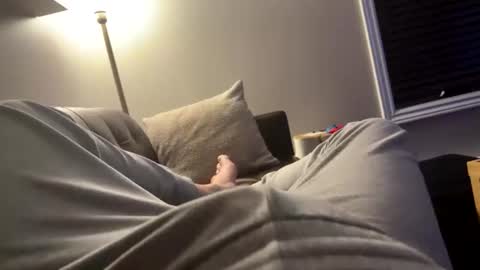 alamooo online show from August 6, 3:12 am