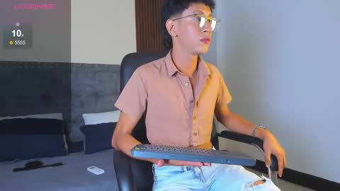 ALAN online show from November 22, 8:41 pm