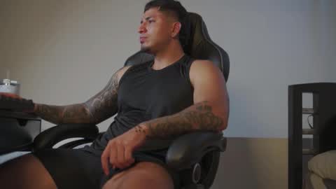 Alan online show from December 2, 5:32 am