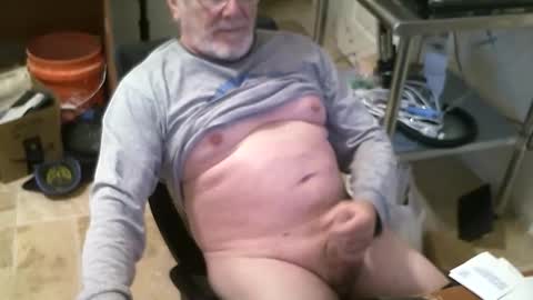 Alanlee10allen online show from December 2, 3:26 pm