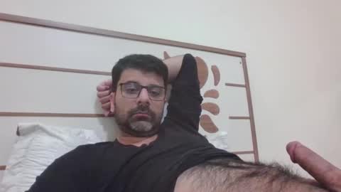 alanpageex online show from December 20, 9:06 pm