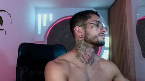 alan online show from January 12, 1:48 pm