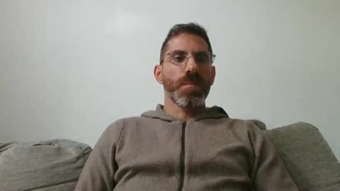 Snapshot of alcatrazcage chatting on October 17, 11:58 am Alcatrazcage online show from October 17, 11:58 am