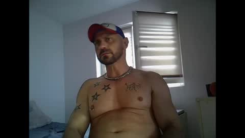 Alejandro online show from April 12, 12:50 pm