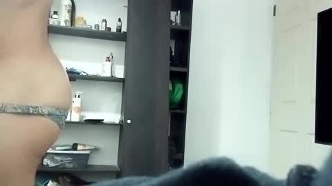 Snapshot of alejandrochao84 chatting on October 20, 11:14 am alejandrochao84 online show from October 20, 11:14 am