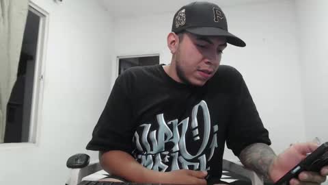 alejandrocock online show from March 8, 11:55 am