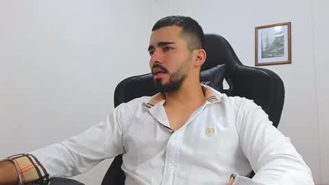 Snapshot of alejandroo_7 chatting on March 8, 7:18 pm alejandroo_7 online show from March 8, 7:18 pm
