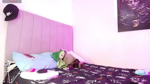 alejo_cute online show from December 30, 8:47 pm