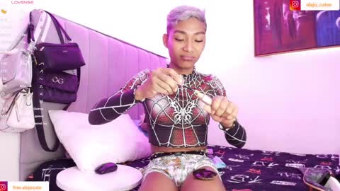 alejo_cute online show from December 28, 4:20 pm