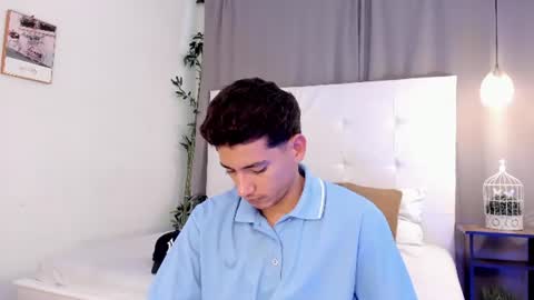 alejo_exotic online show from June 27, 12:33 pm