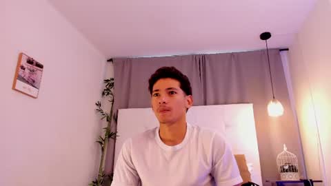 alejo_exotic online show from July 2, 12:22 pm