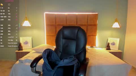 ALejoo Saenz online show from September 24, 2:44 am