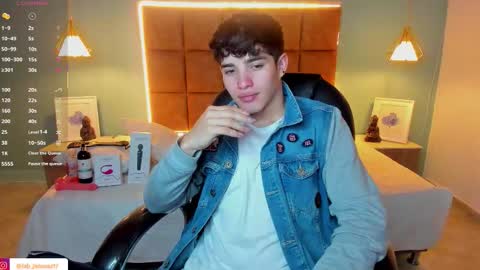 ALejoo Saenz online show from September 22, 9:25 pm