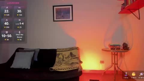 Alek online show from October 18, 2:49 am