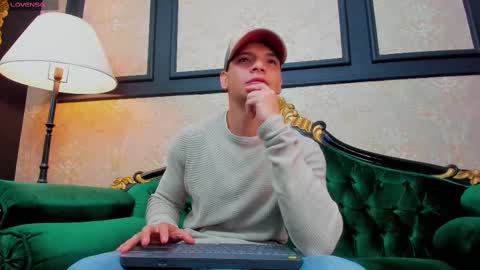 Alessandro King online show from March 12, 11:42 am