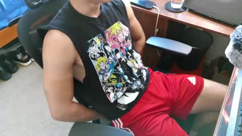 alessandro_fantasia online show from April 19, 9:06 pm