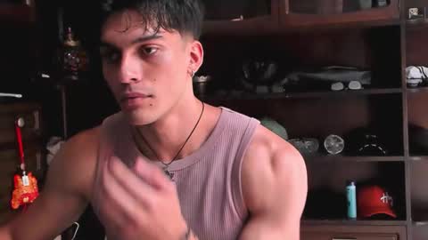 alessio Vale online show from March 12, 6:48 pm