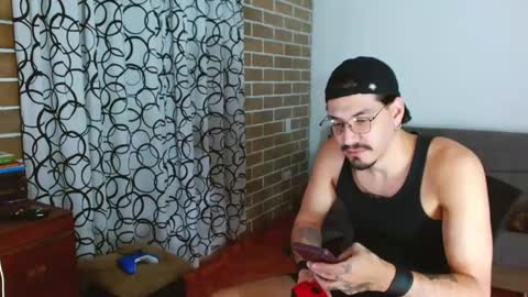 aleviz online show from February 15, 7:51 am