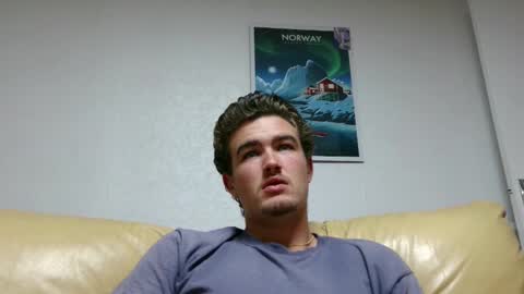 Snapshot of alex83530 chatting on January 7, 11:03 pm Alex83530 online show from January 7, 11:03 pm