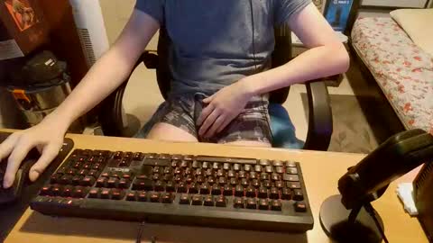 Alex online show from November 22, 7:35 pm