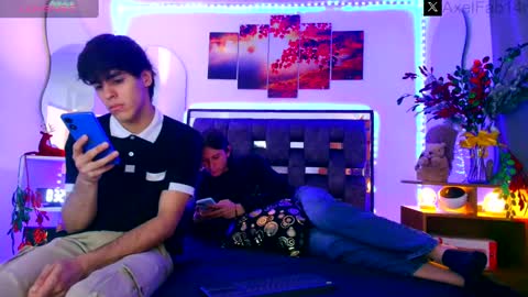 sneider online show from December 7, 6:48 pm