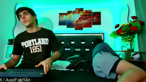 sneider online show from March 6, 6:59 pm