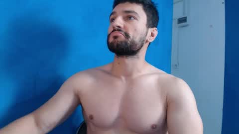 Snapshot of alex_blu chatting on September 23, 6:57 am Alex online show from September 23, 6:57 am