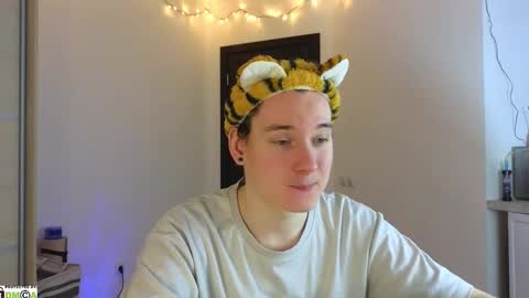 Snapshot of alex_candy_pump chatting on February 25, 12:14 am FAVORITE online show from February 25, 12:14 am