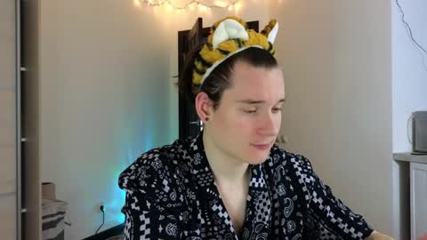 Snapshot of alex_candy_pump chatting on January 9, 1:08 am FAVORITE online show from January 9, 1:08 am