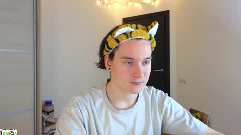 Snapshot of alex_candy_pump chatting on March 12, 1:03 am FAVORITE online show from March 12, 1:03 am
