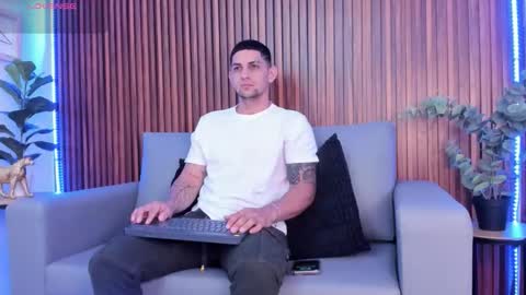 alex online show from March 5, 12:01 pm