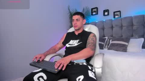alex online show from July 20, 1:02 pm