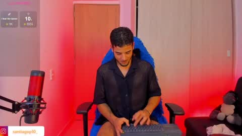 i am Alex online show from April 19, 2:55 am