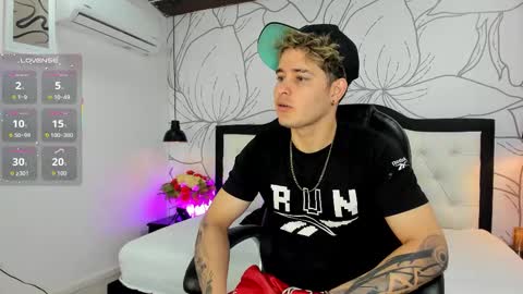 Alex  online show from March 28, 8:20 pm