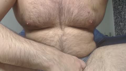 Snapshot of alex_pumping chatting on February 27, 8:17 am Daddy Alex online show from February 27, 8:17 am