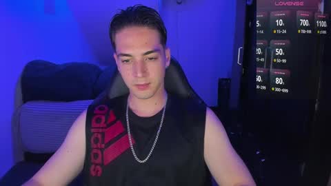     online show from March 1, 10:42 pm