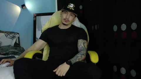 alex_sthorm online show from April 20, 4:59 am