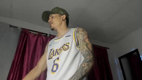 alex_sthorm online show from December 4, 5:05 am