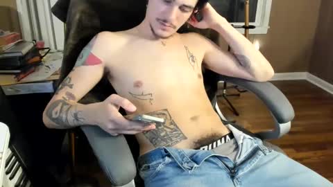 Snapshot of alexander9779 chatting on September 18, 12:01 am A. online show from September 18, 12:01 am