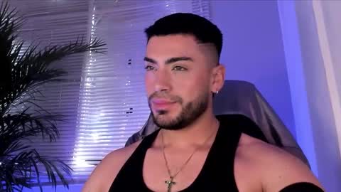 Alexander Diaz online show from October 22, 3:49 pm