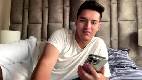 alexander grey online show from January 4, 9:20 pm