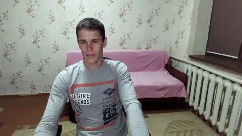 alexanderstrongs online show from May 29, 7:24 pm