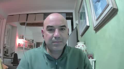 Snapshot of alexct77 chatting on January 17, 6:58 pm alexct77 online show from January 17, 6:58 pm