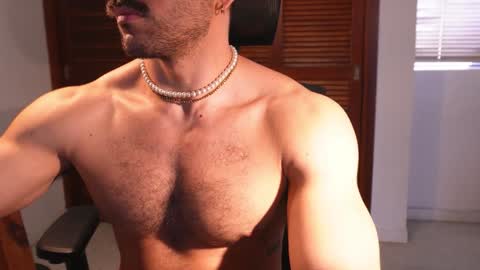 Alex Dimartino online show from December 6, 5:22 pm