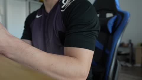 Snapshot of alexfit96 chatting on January 14, 12:03 pm alexfit96 online show from January 14, 12:03 pm